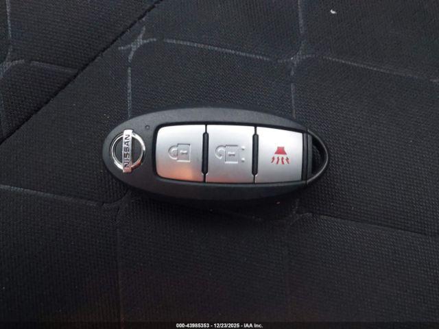 Nissan Kicks S Image 9