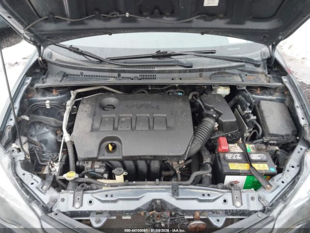 Toyota Corolla Xse Image 13