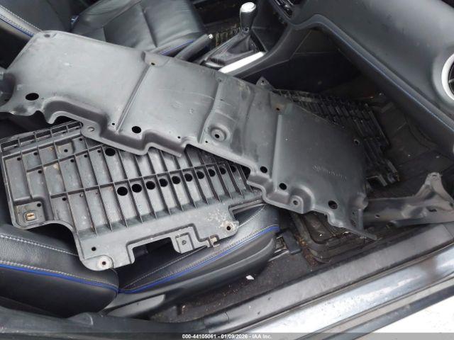 Toyota Corolla Xse Image 14