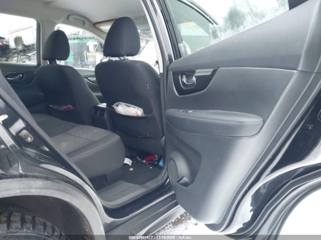 Nissan Rogue Sv Image 15