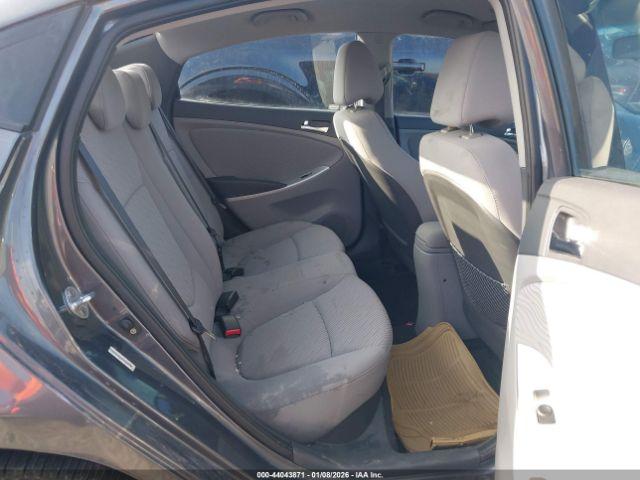 Hyundai ACCENT Gls Image 4