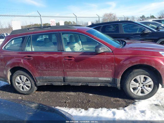 Subaru Outback 2.5i Image 8