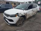 Jeep Compass Limited 4x4 Image 2