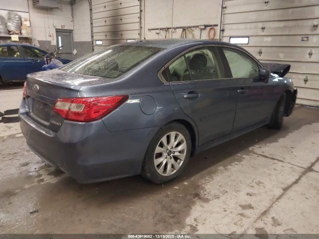 Subaru Legacy 2.5i Premium Image 3