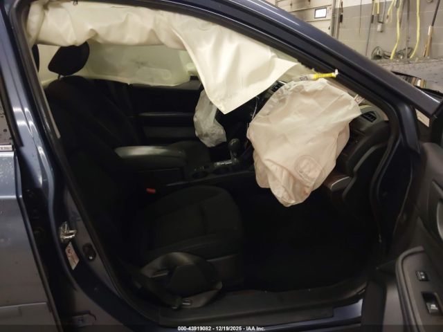 Subaru Legacy 2.5i Premium Image 12