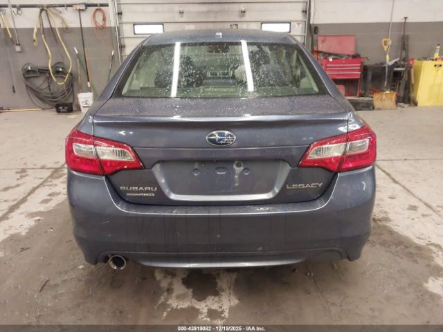 Subaru Legacy 2.5i Premium Image 15